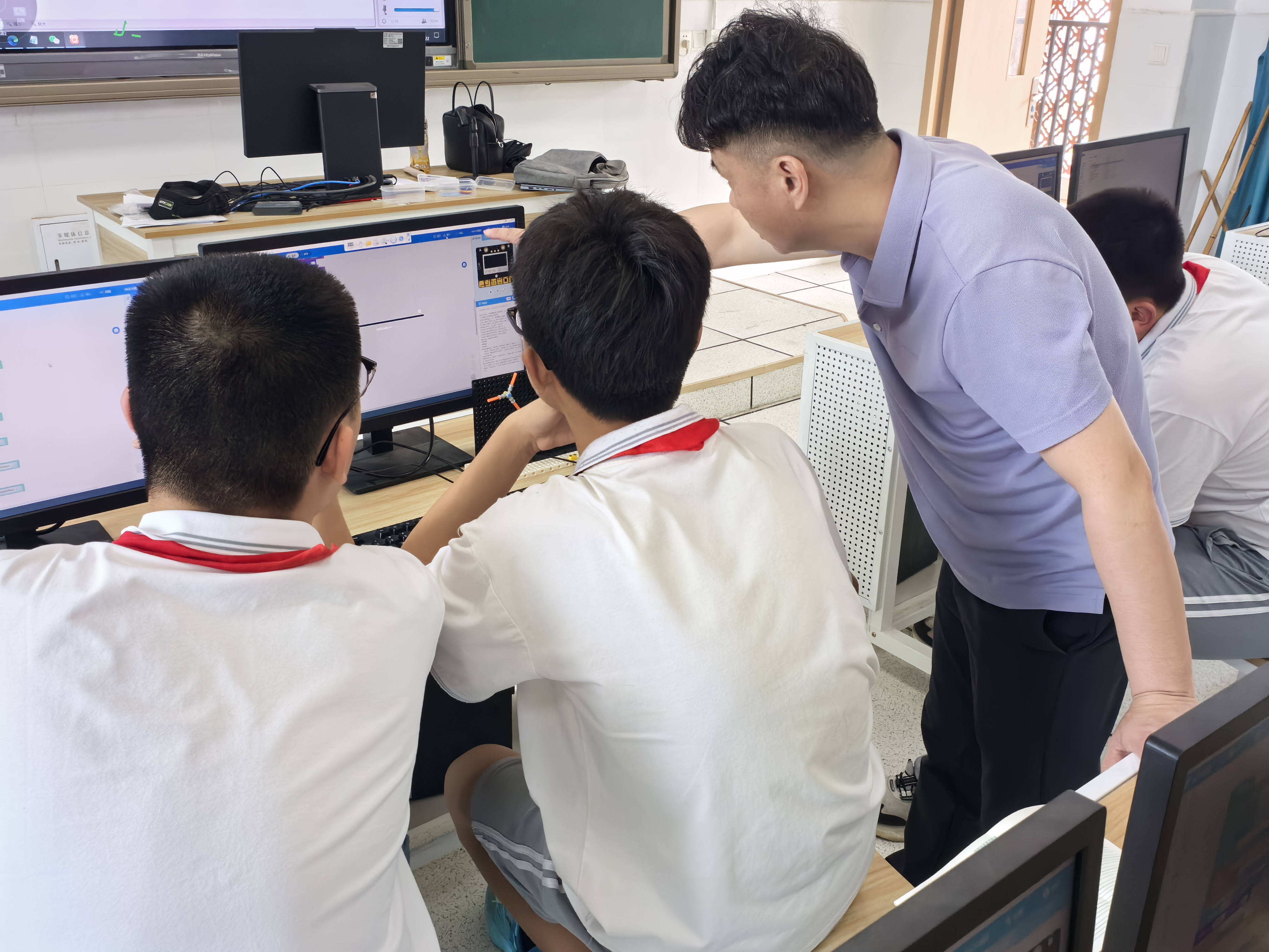 课堂照片 1